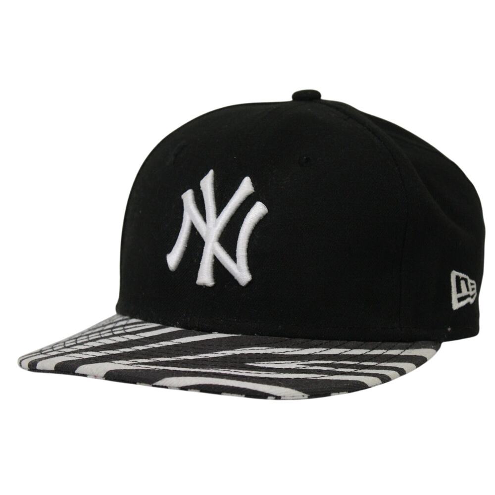 New York Yankees New Era Zebra Print Snapback Hat Womens OSFA MLB
